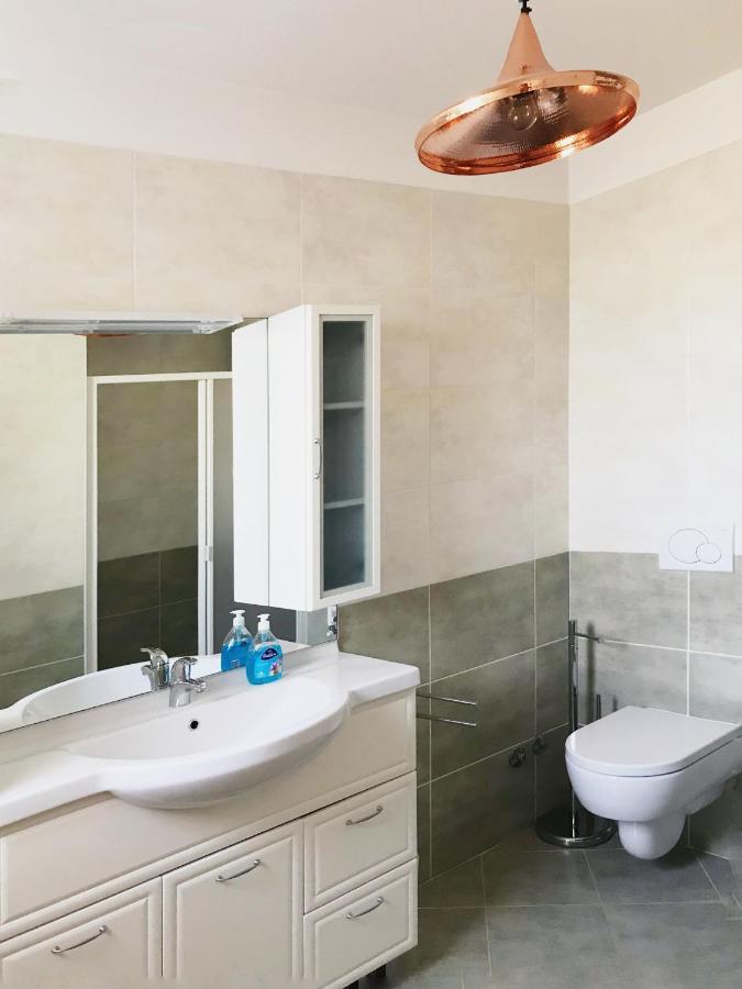 Villa Parenzo 150Mt Dal Mare 8Min Piedi Dal Centro Poreč Buitenkant foto